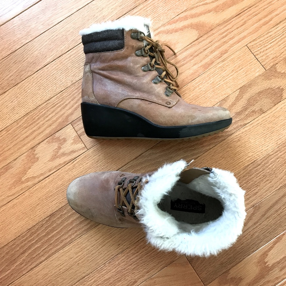 Sperry women’s winter boots